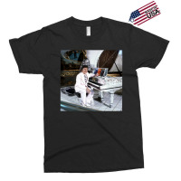 Liberace At The Piano Exclusive T-shirt | Artistshot