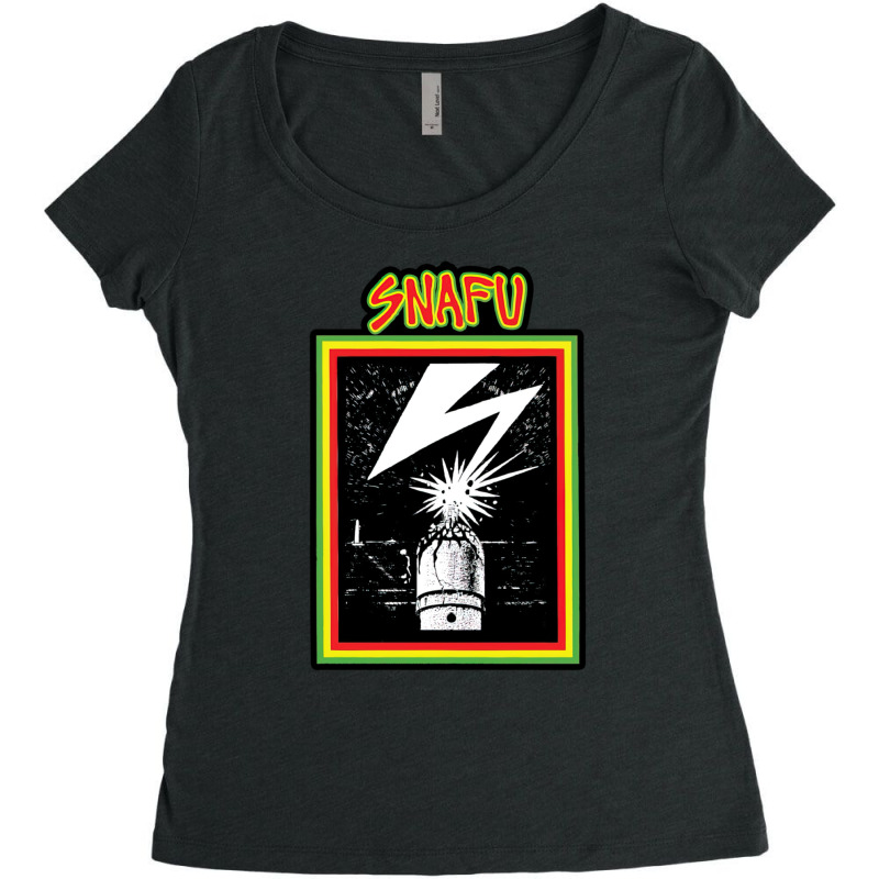 Big Thunder Hit Light Tower Women's Triblend Scoop T-shirt by punimsalufu | Artistshot