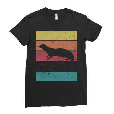 Otter T  Shirt Otter Retro Vintage Classic T  Shirt Ladies Fitted T-shirt Designed By Stammivy480
