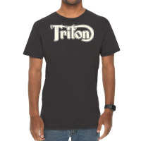 Triton Classic Motorcycles In Vintage Cream Vintage T-shirt | Artistshot