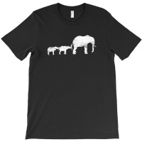 Animal Lover Gift Africa Safari Animals Family Elephant T-shirt | Artistshot