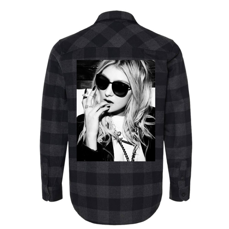 Taylor Momsen Bw Flannel Shirt | Artistshot