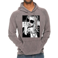 Taylor Momsen Bw Vintage Hoodie | Artistshot