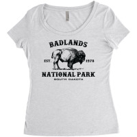 Badlands National Park South Dakota American Bison Women's Triblend Scoop T-shirt | Artistshot