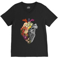 Flower Heart Spring V-neck Tee | Artistshot