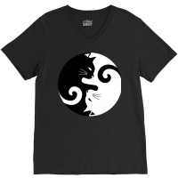 Ying Yang Cats   Black & White V-neck Tee | Artistshot