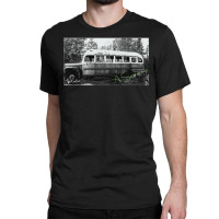 Magic Bus Classic T-shirt | Artistshot