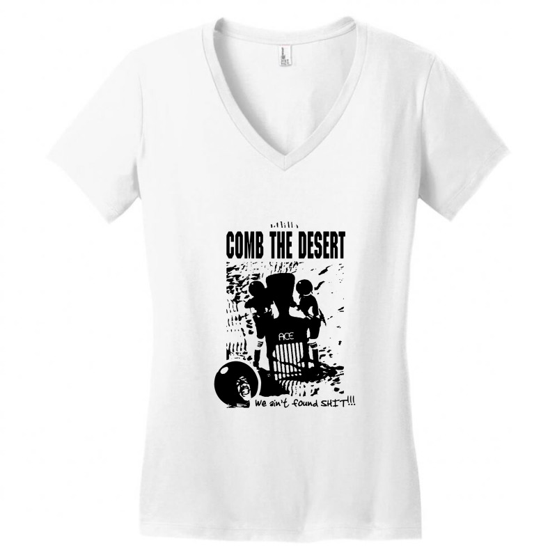 Comb The Desert Women's V-Neck T-Shirt by skw art | Artistshot