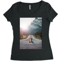 Mountain Guest Women's Triblend Scoop T-shirt | Artistshot