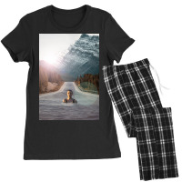 Mountain Guest Women's Pajamas Set | Artistshot