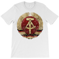 Ddr Vintage Shield V01 T-shirt | Artistshot