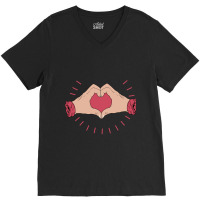 Trending Hand Heart V-neck Tee | Artistshot