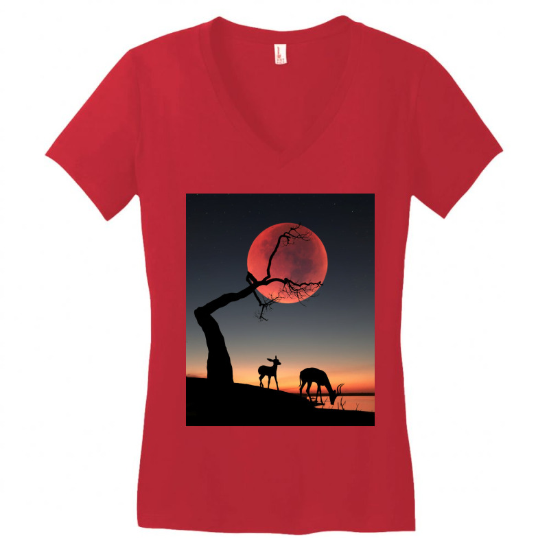 Fullmoon Women's V-neck T-shirt | Artistshot