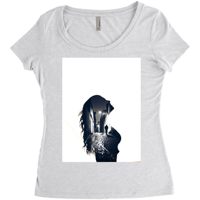 Girl Women's Triblend Scoop T-shirt | Artistshot