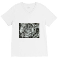 Black And White Beauty V-neck Tee | Artistshot