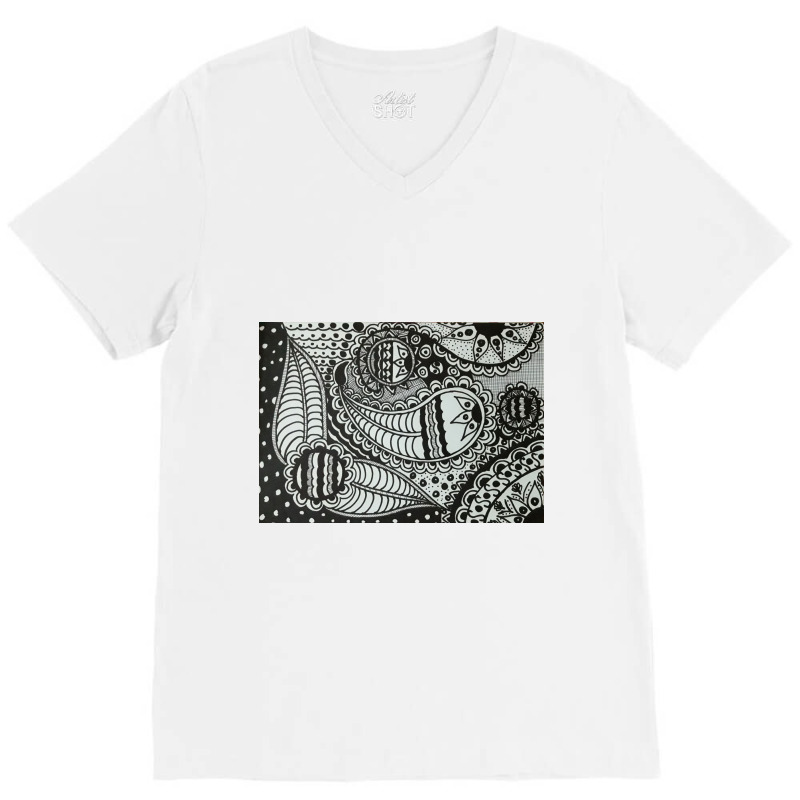 Black And White Beauty V-Neck Tee by ENGR. DESIGNER | Artistshot