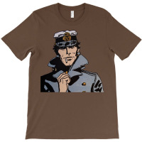 Capt Smoking T-shirt | Artistshot