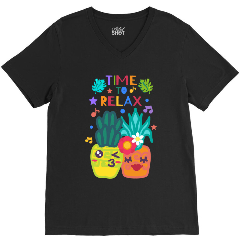 Born In Summer Pineapples V-neck Tee | Artistshot