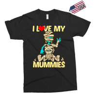 I Love My Mummies! Funny Halloween Gift For Lgbtq Exclusive T-shirt | Artistshot