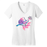 Snail Women's V-neck T-shirt | Artistshot