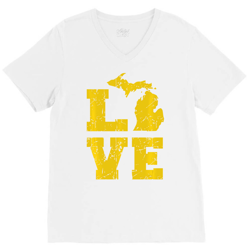 Michigan Love Mi Vintage Sweatshirt V-neck Tee | Artistshot