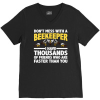 Beekeeper Art Men Women Beekeeping Honeybee Beehiv V-neck Tee | Artistshot