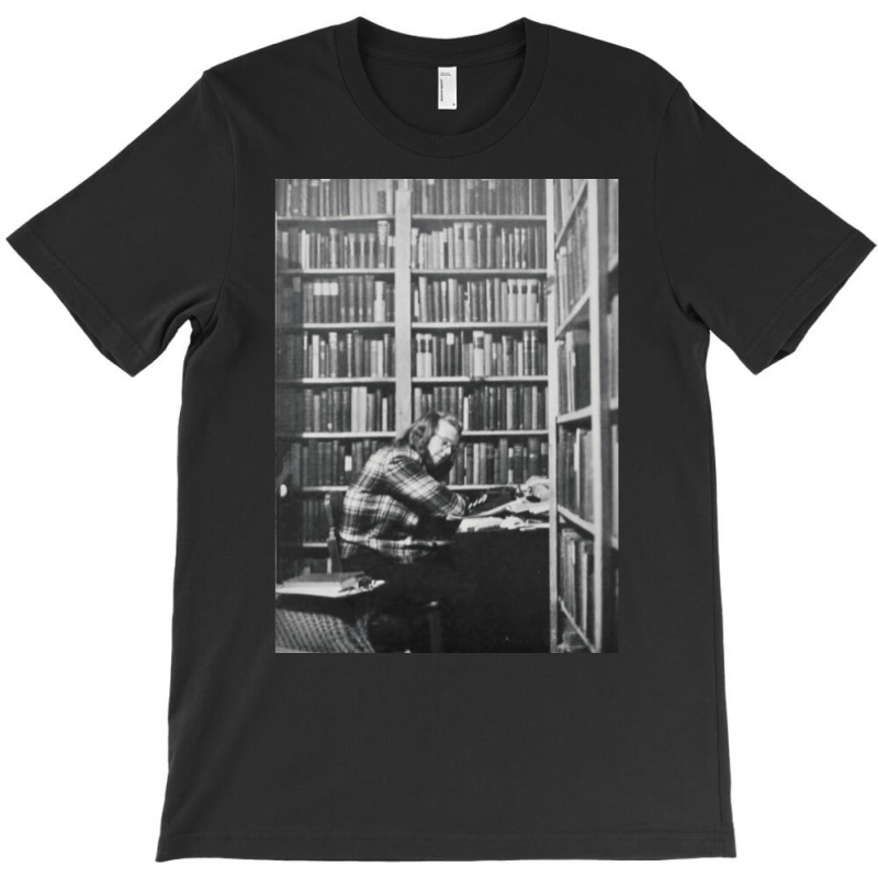 Shirley Jackson T-shirt | Artistshot