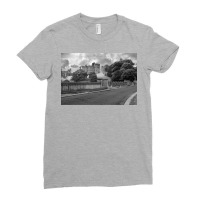 Alnwick Castle In Monochrome Ladies Fitted T-shirt | Artistshot