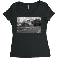 Alnwick Castle In Monochrome Women's Triblend Scoop T-shirt | Artistshot