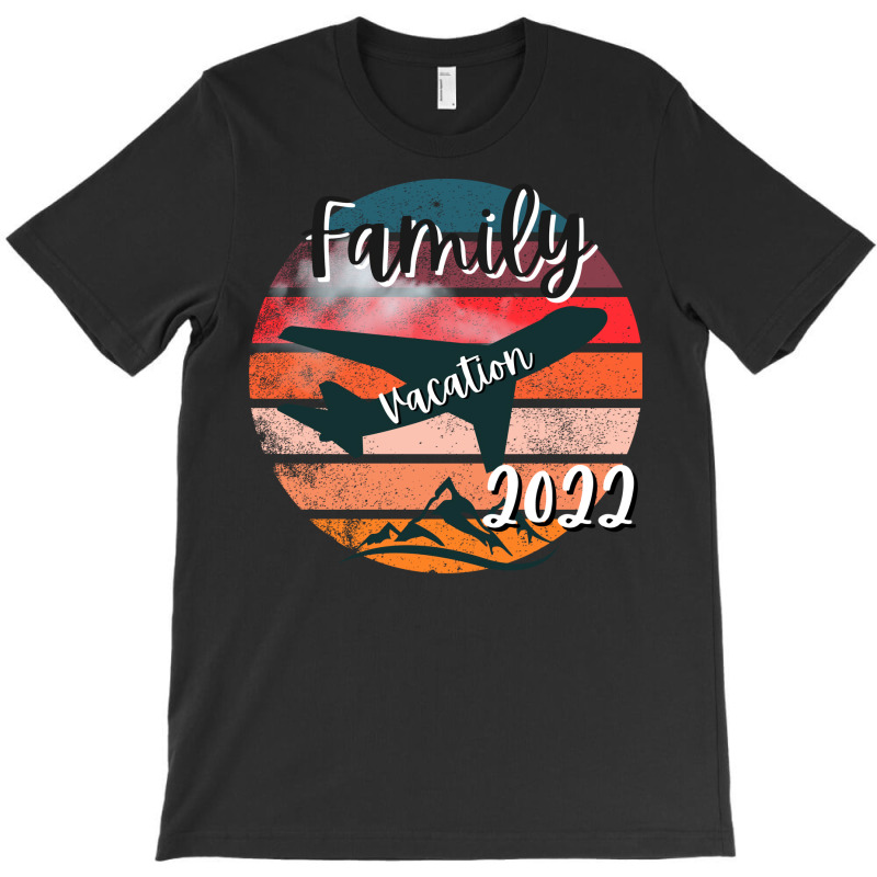 Family Vacation 2022 On Vintage Sunset Airplane Ba T-shirt | Artistshot