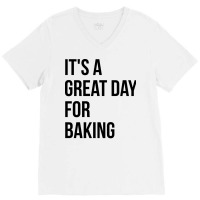 Baking Cute Green V-neck Tee | Artistshot