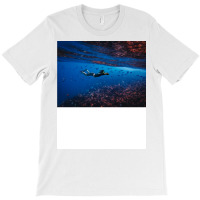 Red Seascuba Diving 80s T-shirt | Artistshot