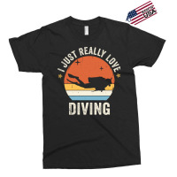 I Just Really Love Diving 80s Retro Vintage Sunset Exclusive T-shirt | Artistshot