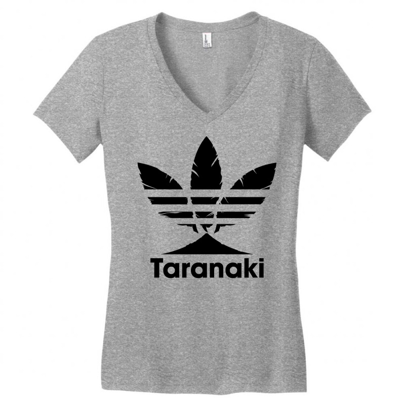 Taranaki (black) Women's V-Neck T-Shirt by lubikzabilu | Artistshot