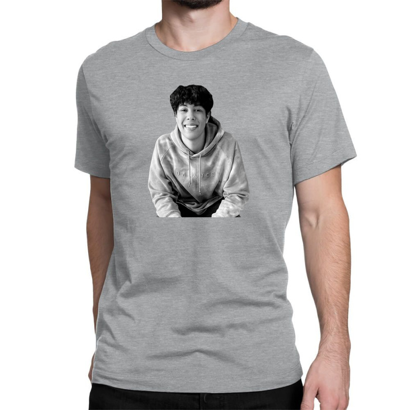 Jackson Mahomes Classic Classic T-shirt by Stephen J Deltoro | Artistshot