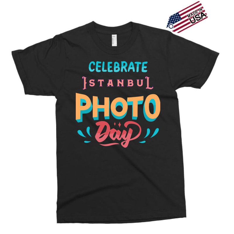 Istanbul Photo Day Red Exclusive T-shirt by dergiakcjaj | Artistshot