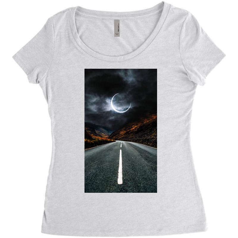 Mountain Women's Triblend Scoop T-shirt | Artistshot