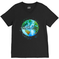 Beautiful Celebrate Earth Day Environmental Earth V-neck Tee | Artistshot