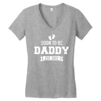 Soon To Be Daddy 2022 80s Women's V-neck T-shirt | Artistshot