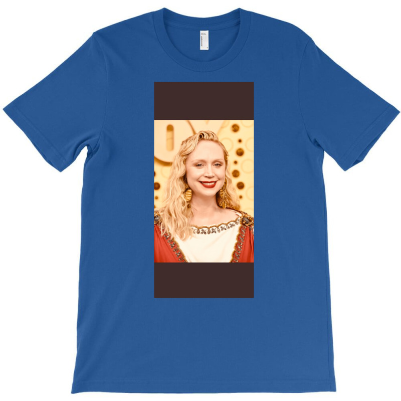 Gwendoline Christie Emmy Look T-shirt | Artistshot