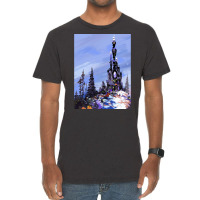 The Castle Vintage T-shirt | Artistshot