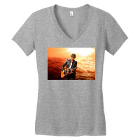 Keith Urban Watch Urban Livestream Concert From His Basement Women's V-neck T-shirt | Artistshot