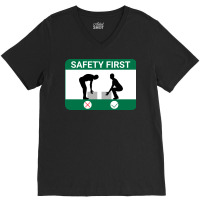 Safe Manual Handling 70s V-neck Tee | Artistshot