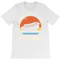 I Just Really Love Hotdogs 80s Retro Vintage Sunse T-shirt | Artistshot