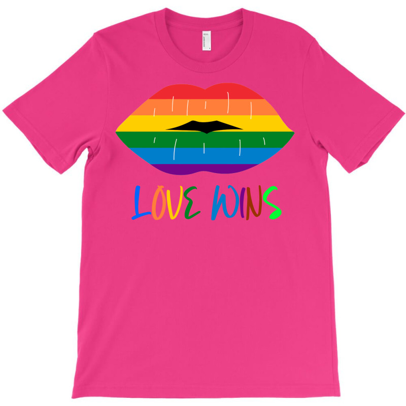 Lgbt Mouth Girl T-shirt | Artistshot