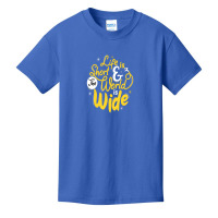 Life Is Short And The World Is Wide Basic Youth T-shirt | Artistshot