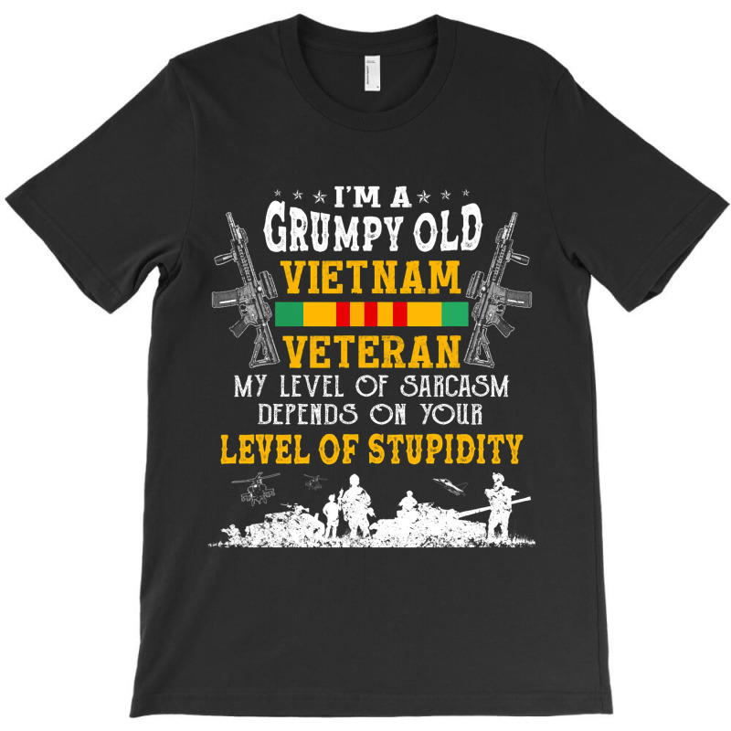 Mens Veterans Day I Am A Grumpy Old Vietnam Vetera T-shirt | Artistshot