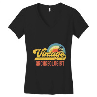 Archaeologist Vintage Sunset Profession Retro Job  Women's V-neck T-shirt | Artistshot