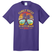 Vintage Family Vacation 2022 Lost Paradise St Kitts Beach Basic T-shirt | Artistshot