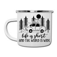 Life Is Short And The World Is Wide Vintage Campin Camper Cup | Artistshot